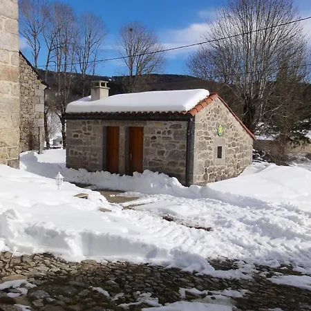 Maison Charmante Le Malzieu, Jardin Casa vacanze